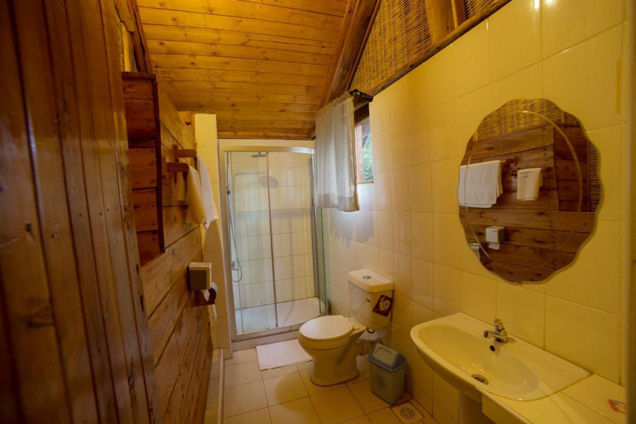 Lake Bunyonyi Eco Resort Chabahinga Ngoại thất bức ảnh
