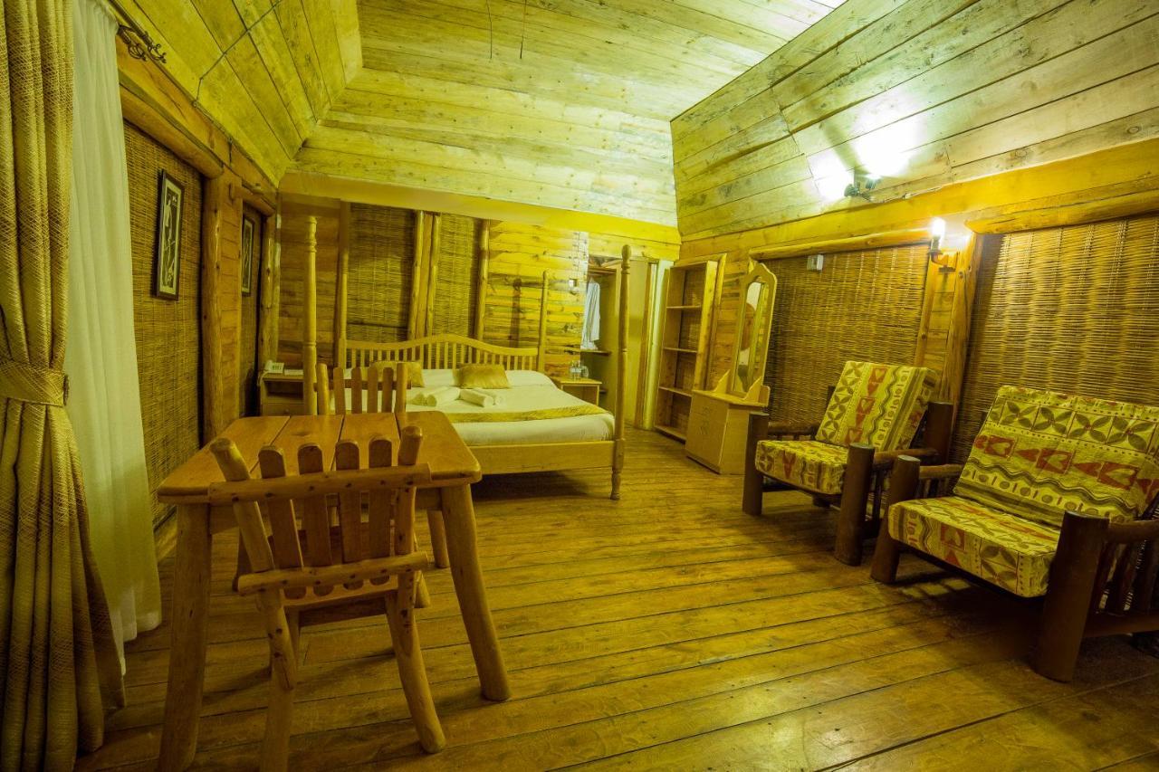 Lake Bunyonyi Eco Resort Chabahinga Ngoại thất bức ảnh